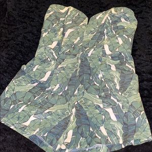 🌿Leaf printed Romper🌿